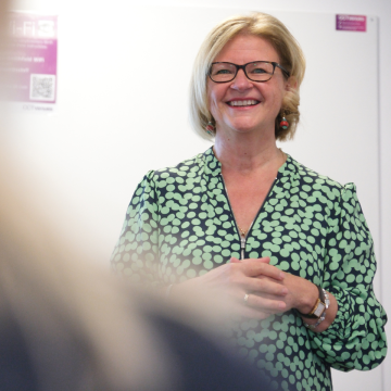 Hub Events trainer Joanne Spencer delivering training.